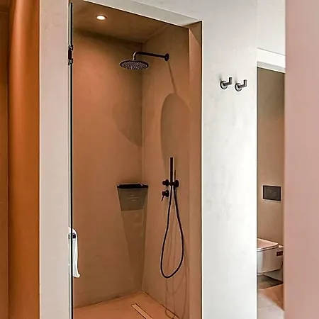 Отель Amarelo